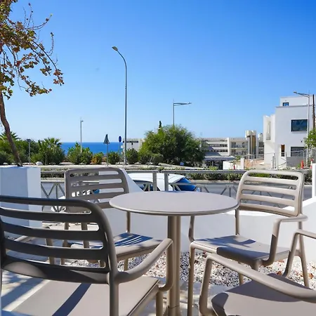 Resitour - Kings Gardens Apartment